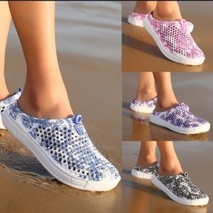 summer slippers beach shoes indoor outdoor blue slippers light weigh slippers
